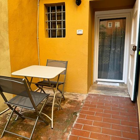 La Casina A Porta Castiglione Apartment Болоня Екстериор снимка